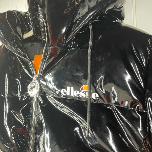 NWT Ellesse Women's Black Full Zipped Puffer Jacket Size 2 - Picture 10 of 10